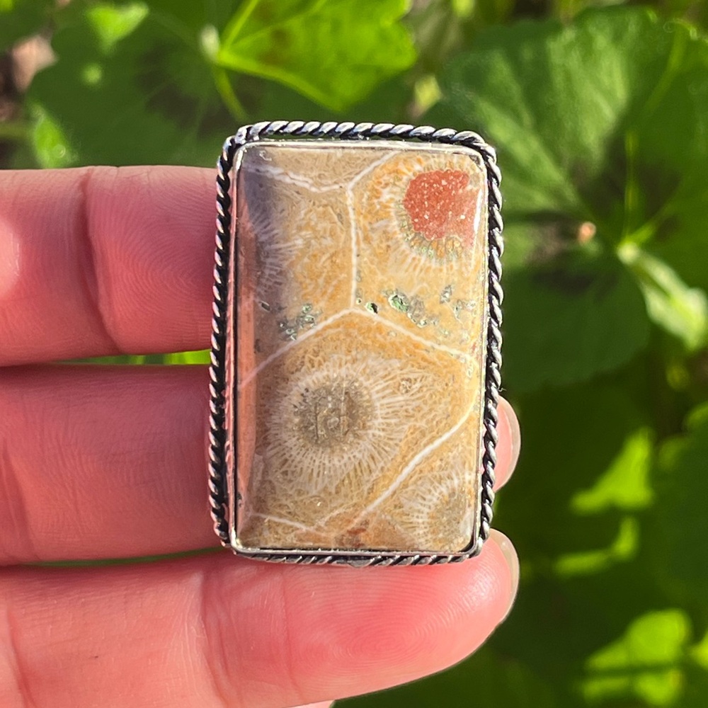 Size 8 large 925 silver plated coral jade rectangular ring 2319